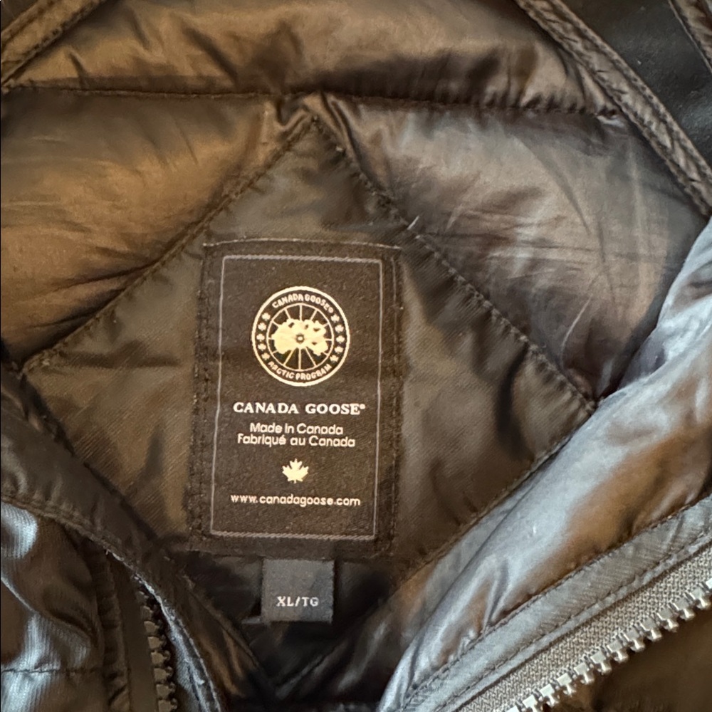 Men’s Canada Goose Hybridge Black Label Jacket in great condition - Picture 2 of 7